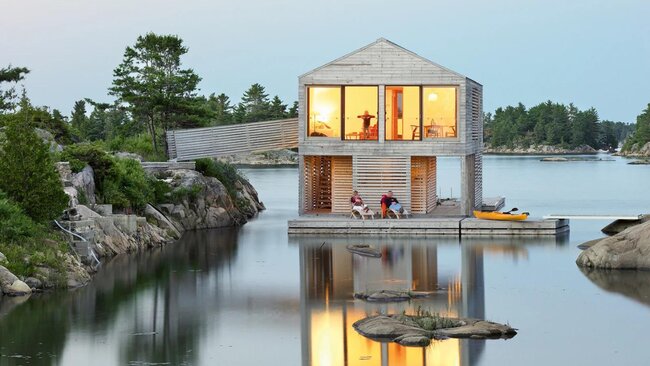 Floating house