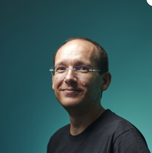 Gilles Le Teuff Graphiste 3D et expert en Rendu chez Cedreo