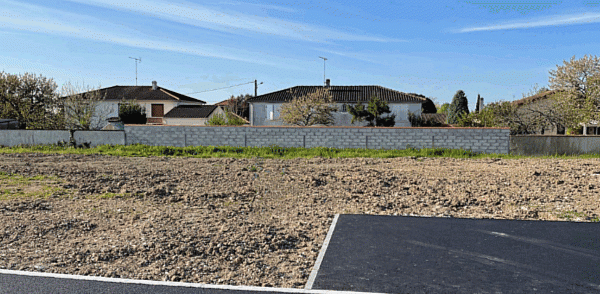 Animation d'un réalistion d'un rendu avec insertion paysagère avec le logiceil Cedreo